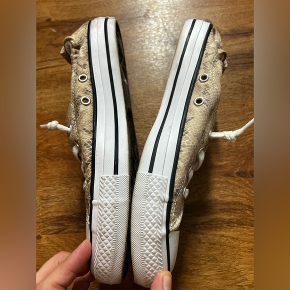 Converse Chuck Taylor All Star Shoreline Slip On Sneaker Snake Skin Pattern- 8. - Picture 2 of 6